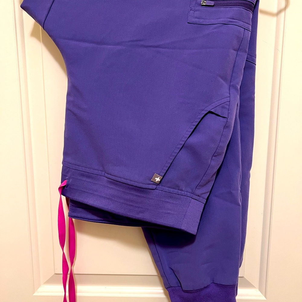 COPY - Figs LP Zamora joggers